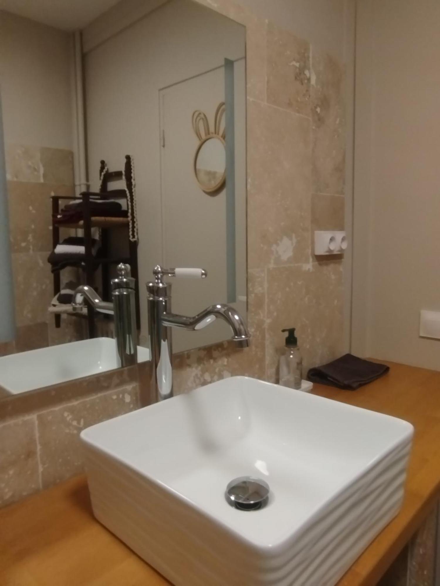 Appartement Fritz Proche Gare Sncf De Tours, Bus Et Taxi Esterno foto